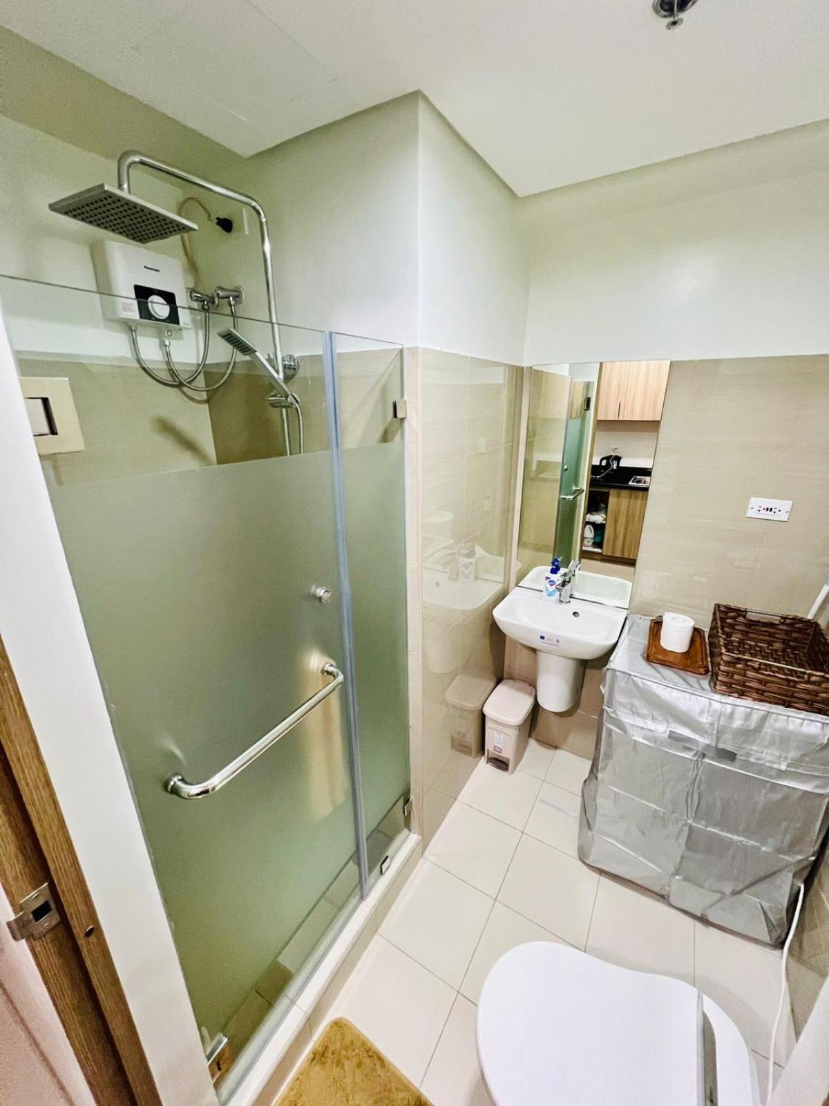 Shore 2 Residences Tower 2 파사이 외부 사진
